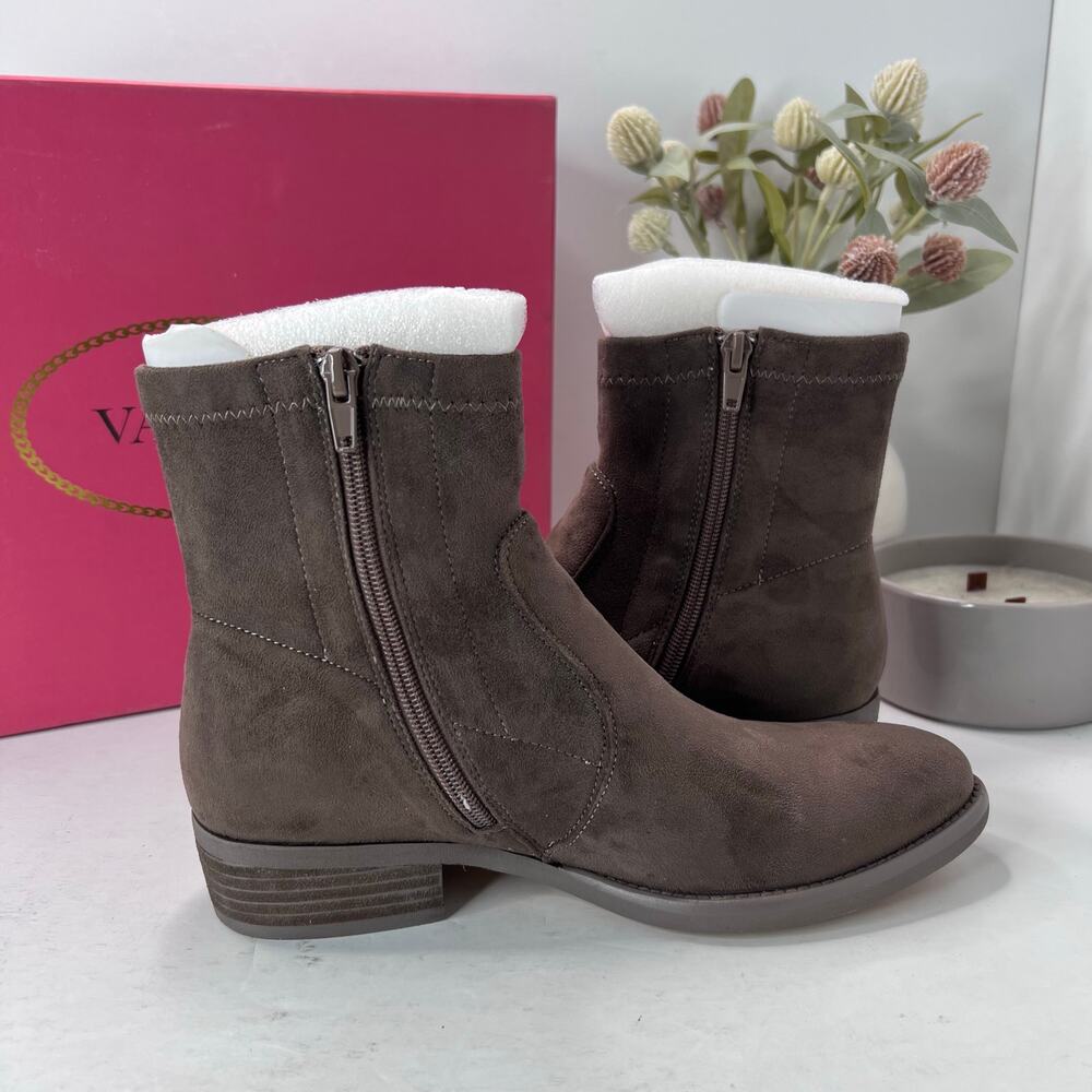 Vaneli Henson Super Suede Stretch Chunky Heel Boot Taupe Women's US 7.5N - Picture 7 of 11
